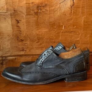 John Varvatos Wingtips shoes (size 10.5)
